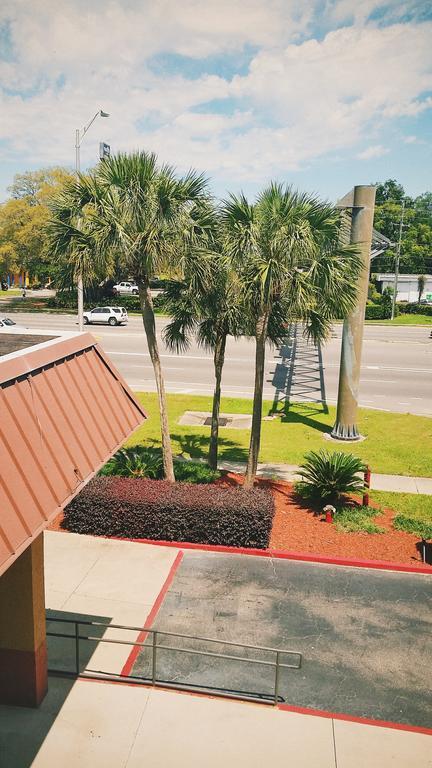 Days Inn Pensacola North Ferry Pass Exterior foto